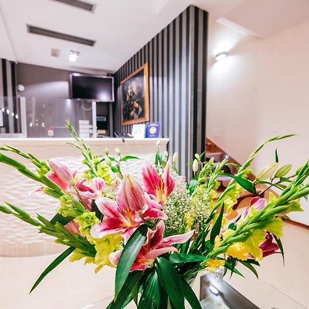 Hotel Terra โนวาลยา ภายนอก รูปภาพ