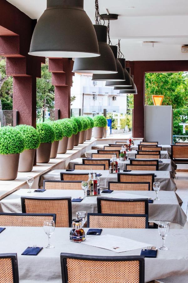 Hotel Terra โนวาลยา ภายนอก รูปภาพ